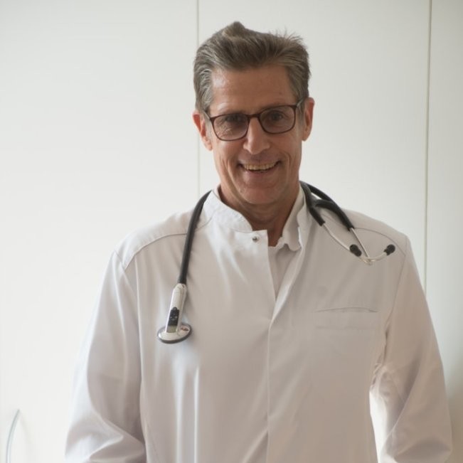 Matthias Salewski Facharzt für Innere Medizin /Nephrologie Umweltmedizin, Mitochondrienmedizin Funktionelle Medizin